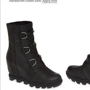 SOREL Joan of attic II women size 7